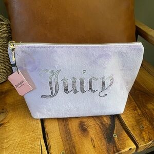 NWT! JUICY COUTURE travel bag